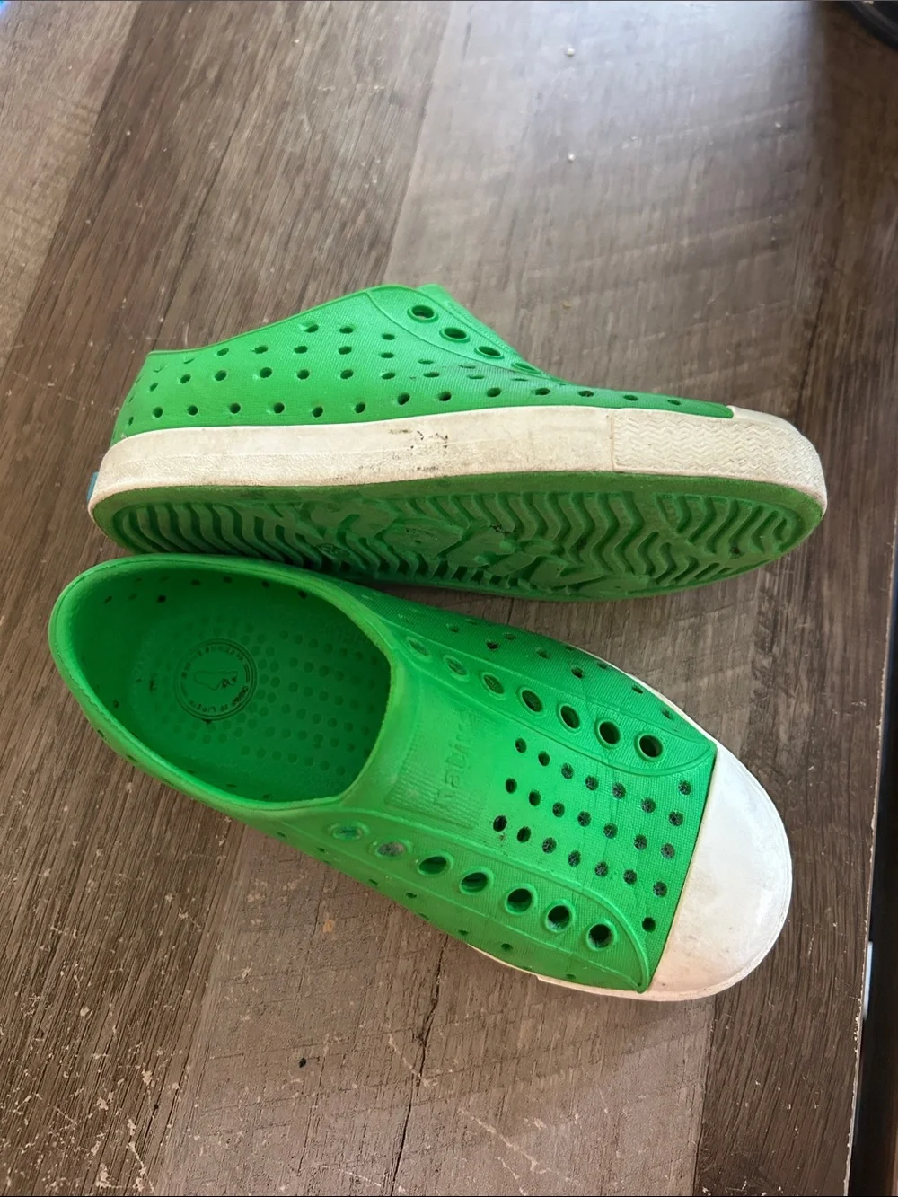Native Kids Green Water Shoes with White Toe Cap